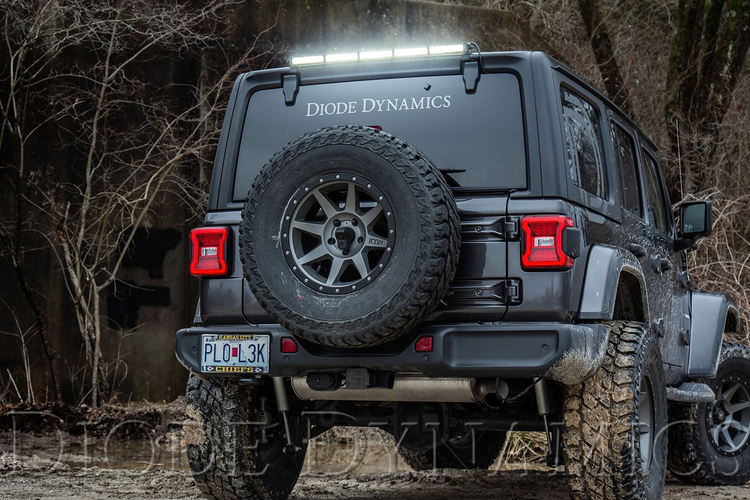 New! Rear Hardtop Light Bar Kit for your 2018-2019 Jeep JL Wrangler!