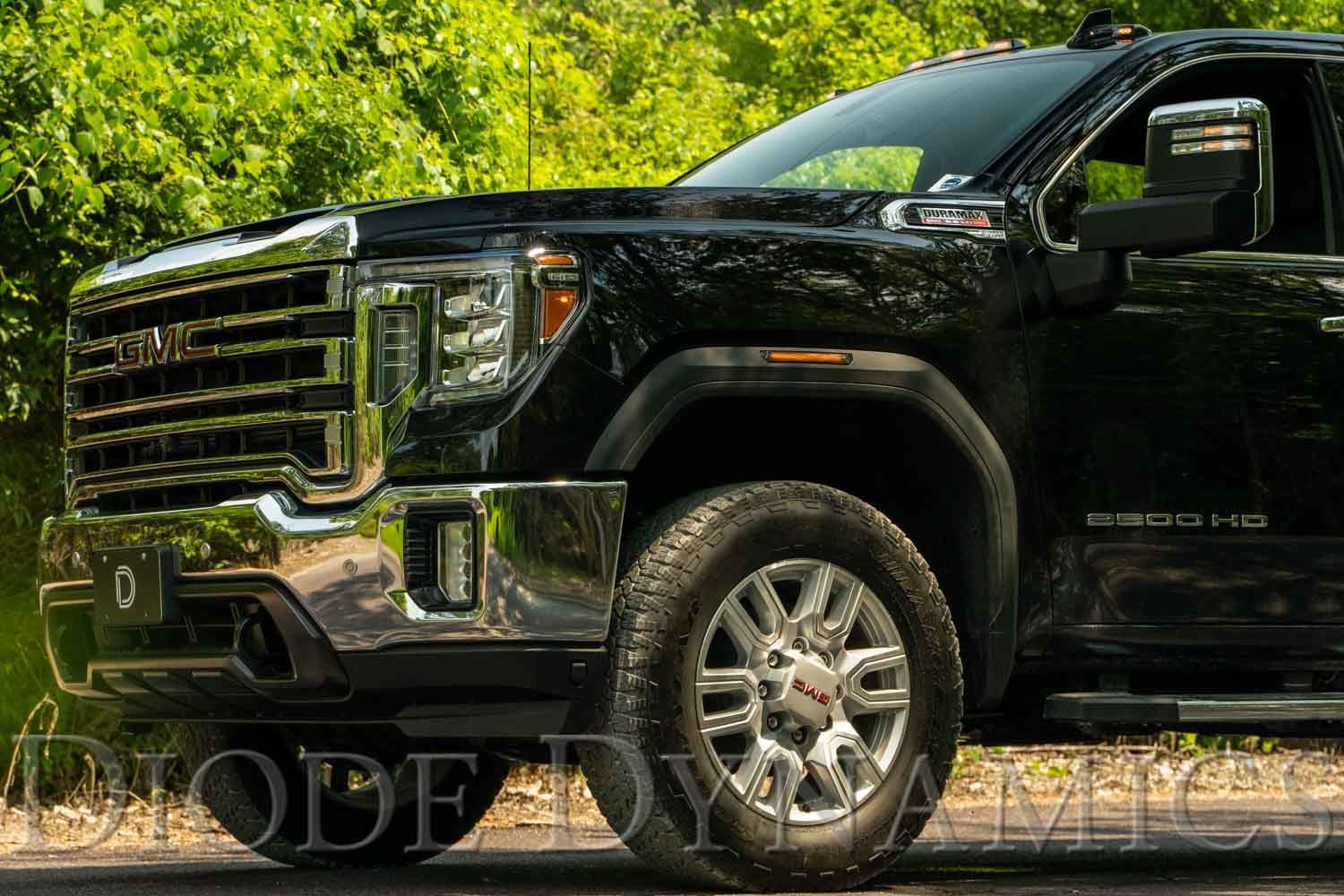 Sequential Sidemarkers on GMC Sierra HD 2500