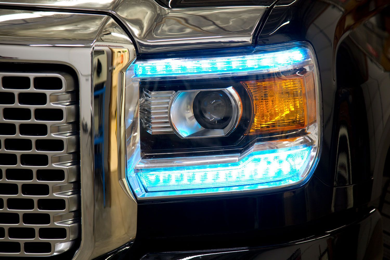 RGBW DRL LED Board in GMC Sierra